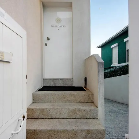 Douro Garden House And Pool Holiday home *